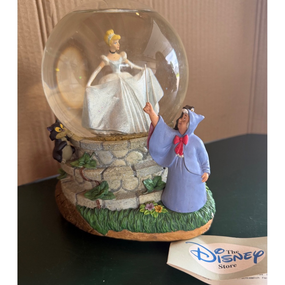 Disney Store Cinderella Musical Snow Globe Fairy Godmother Lucifer Bruno 7"